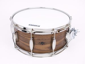 14x6.5 Black Walnut Snare Drum 01